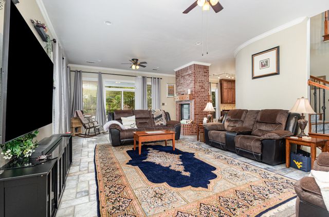 105 Woodlands Court, Ovilla, TX 75154