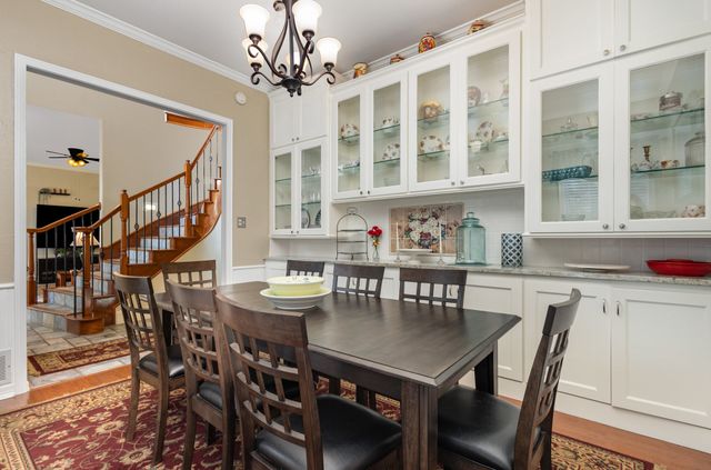 105 Woodlands Court, Ovilla, TX 75154