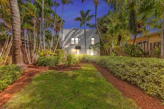 1573 NE 33rd St, Oakland Park, FL 33334
