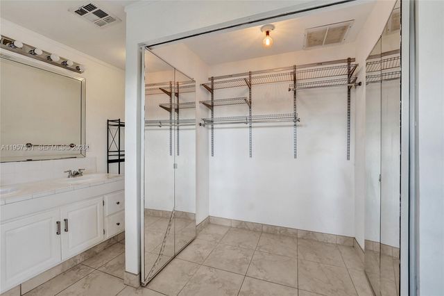 1121 Guava Isle, Fort Lauderdale, FL 33315