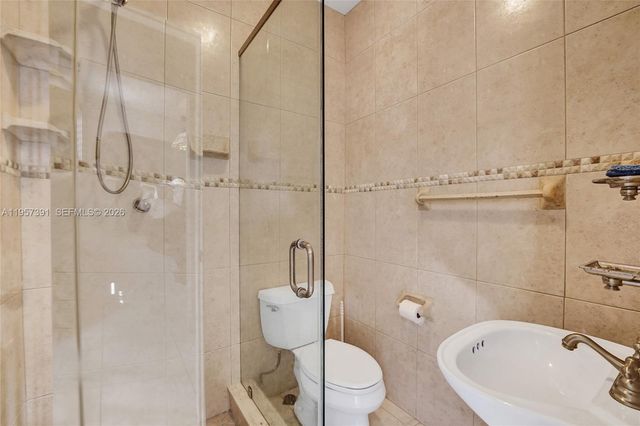 1121 Guava Isle, Fort Lauderdale, FL 33315