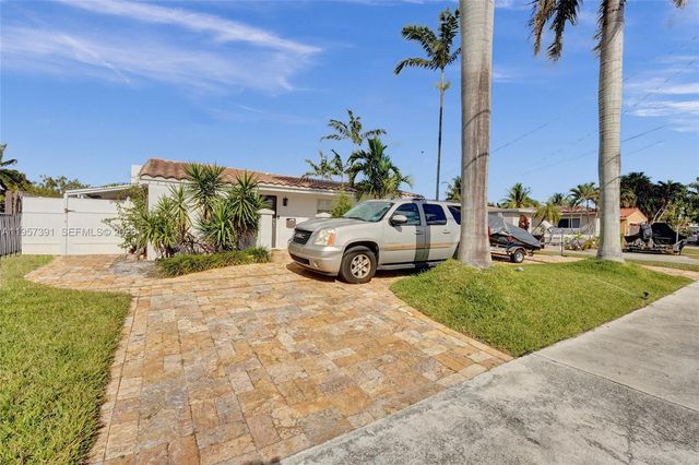 1121 Guava Isle, Fort Lauderdale, FL 33315