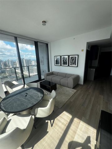 20 NE 11th st 4604, Miami, FL 33132