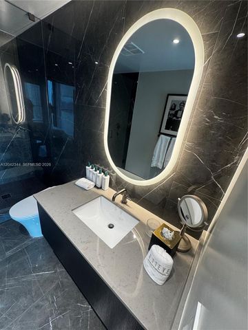 20 NE 11th st 4604, Miami, FL 33132