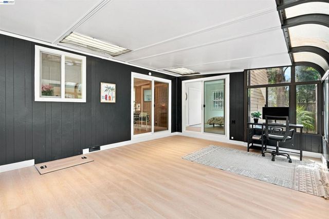 5401 Solano Ave, Richmond, CA 94805