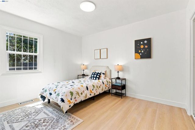5401 Solano Ave, Richmond, CA 94805