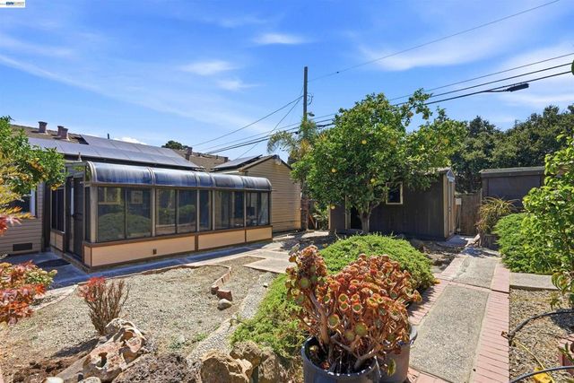 5401 Solano Ave, Richmond, CA 94805
