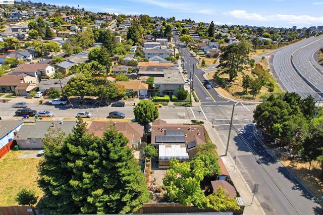 5401 Solano Ave, Richmond, CA 94805