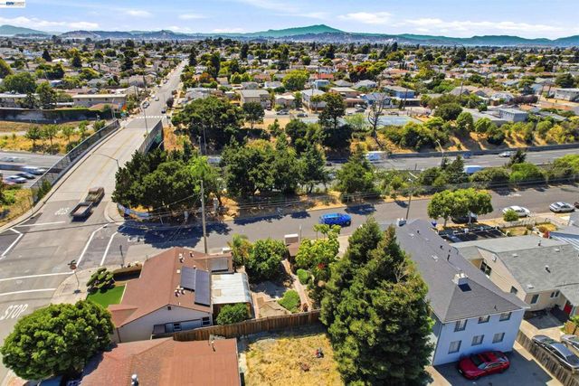 5401 Solano Ave, Richmond, CA 94805