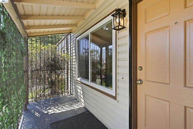 5401 Solano Ave, Richmond, CA 94805