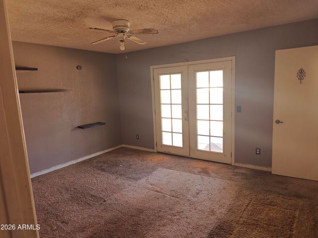 323 E MOORE Avenue, Gilbert, AZ 85234