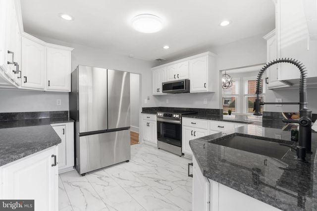 934 12TH AVE, Prospect Park, PA 19076