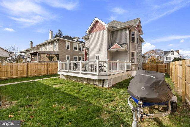 934 12TH AVE, Prospect Park, PA 19076