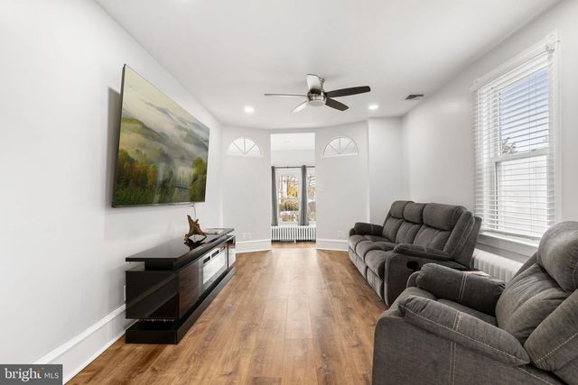 934 12TH AVE, Prospect Park, PA 19076