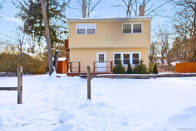 35 Shady Creek Road, Pleasant Valley, NY 12569