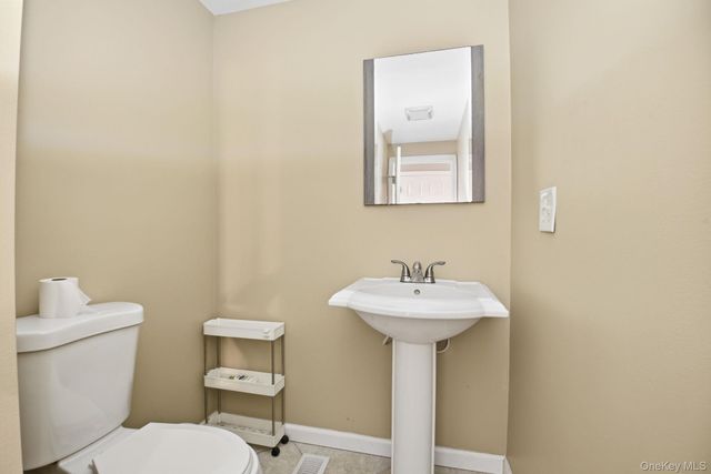 35 Shady Creek Road, Pleasant Valley, NY 12569