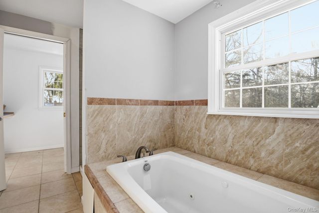 35 Shady Creek Road, Pleasant Valley, NY 12569