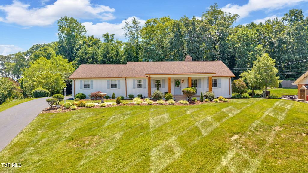 1620 Fairway Drive Drive, Johnson City, TN 37601