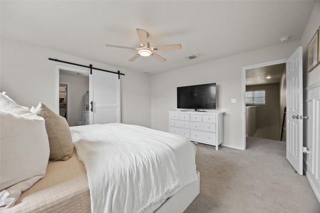 59 Snowy Plover LN, Leander, TX 78641