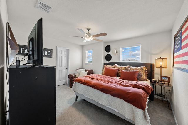 59 Snowy Plover LN, Leander, TX 78641