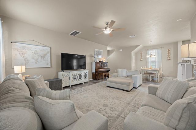 59 Snowy Plover LN, Leander, TX 78641