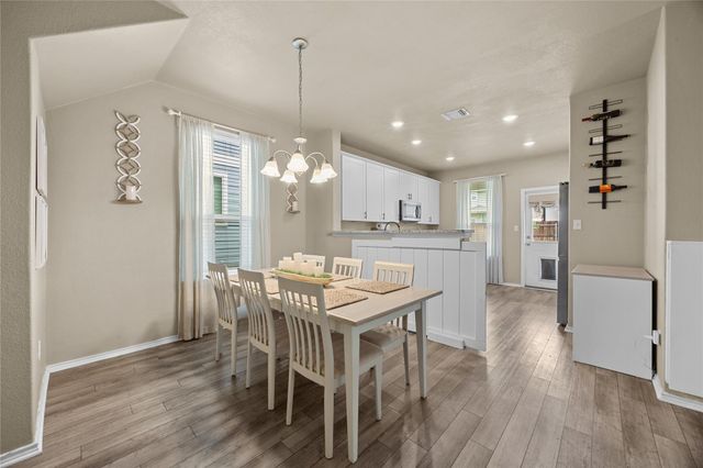 59 Snowy Plover LN, Leander, TX 78641