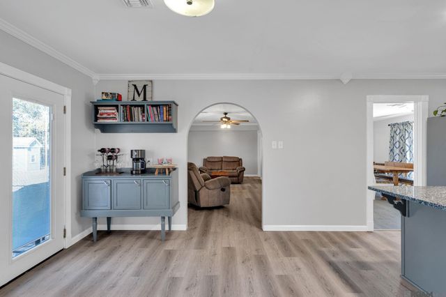 114 Four Point Drive, Raceland, LA 70394