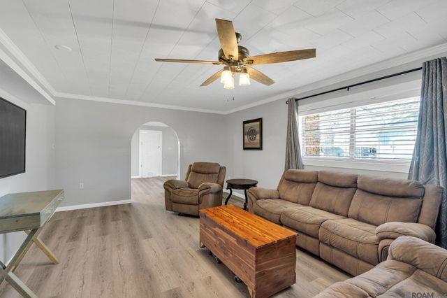 114 Four Point Drive, Raceland, LA 70394