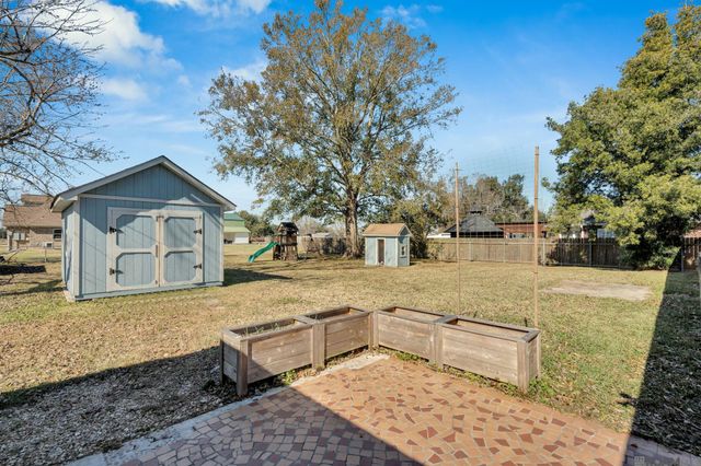 114 Four Point Drive, Raceland, LA 70394