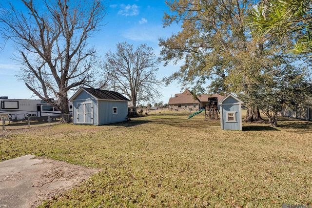 114 Four Point Drive, Raceland, LA 70394
