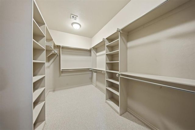 2951 Maupin Street, Choctaw, OK 73020