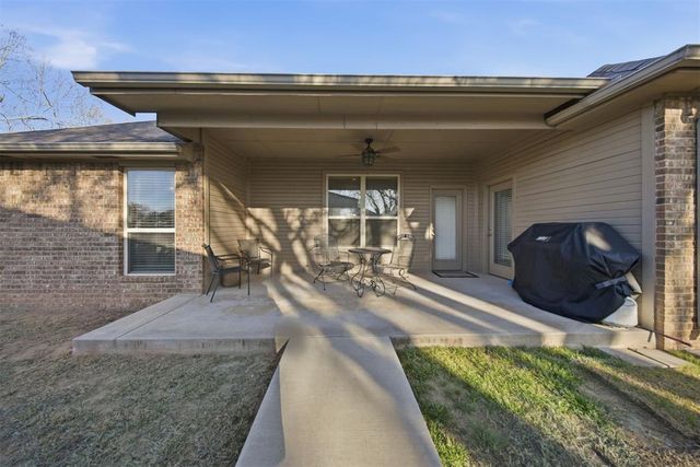 2951 Maupin Street, Choctaw, OK 73020