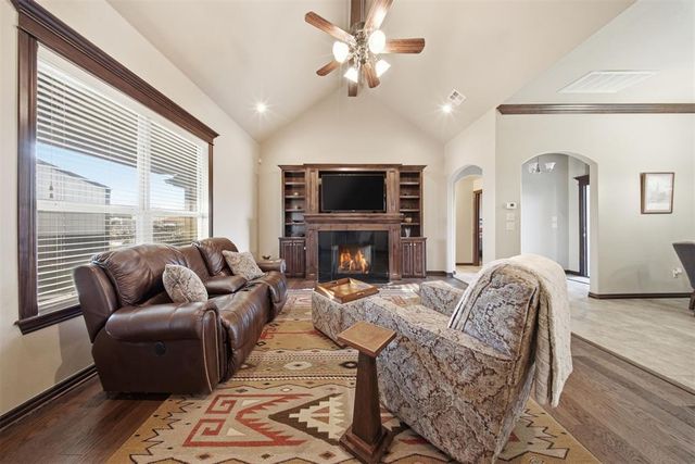 2951 Maupin Street, Choctaw, OK 73020