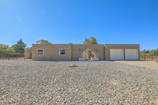 3505 33rd Circle SE, Rio Rancho, NM 87124