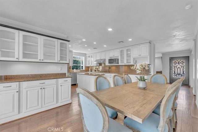 7014 Middlesbury Ridge, West Hills, CA 91307