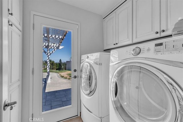 7014 Middlesbury Ridge, West Hills, CA 91307