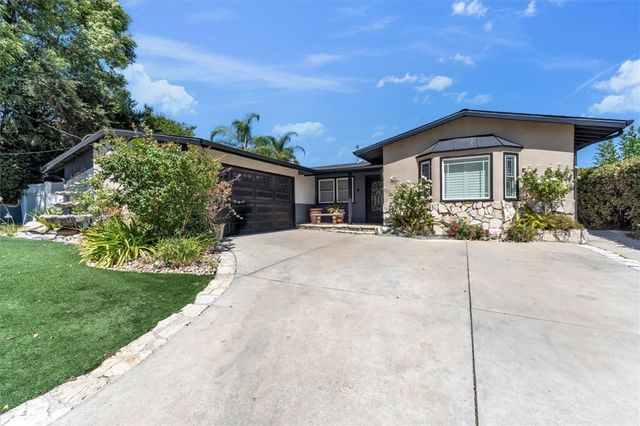 7014 Middlesbury Ridge, West Hills, CA 91307