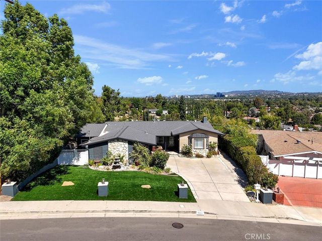 7014 Middlesbury Ridge, West Hills, CA 91307