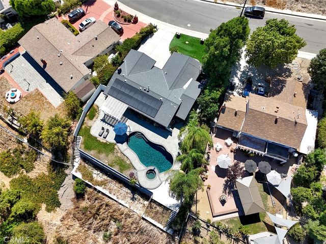 7014 Middlesbury Ridge, West Hills, CA 91307