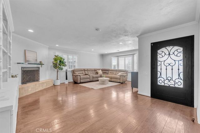 7014 Middlesbury Ridge, West Hills, CA 91307