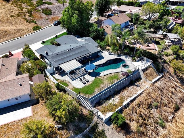 7014 Middlesbury Ridge, West Hills, CA 91307