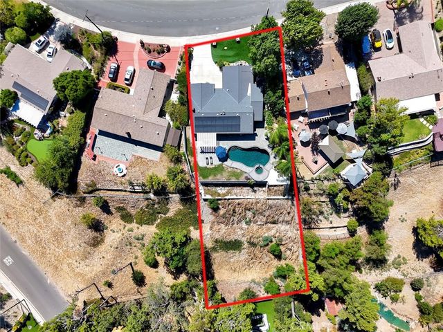 7014 Middlesbury Ridge, West Hills, CA 91307