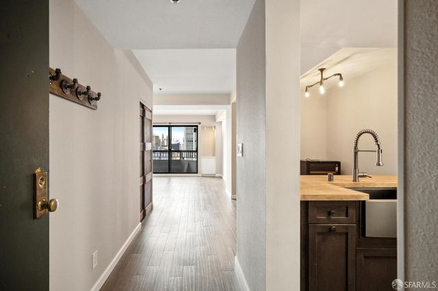 601 Van Ness Avenue 812, San Francisco, CA 94102