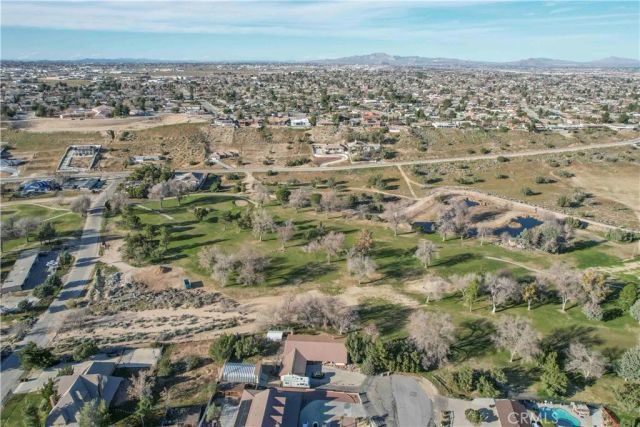 17850 Bangor Avenue, Hesperia, CA 92345