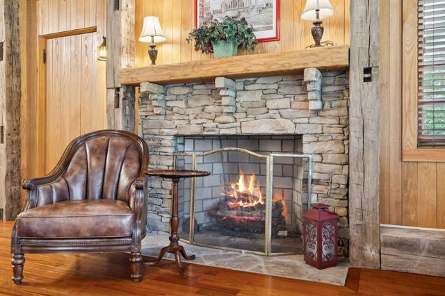 1374 Peter Pond Rd, Ashland City, TN 37015