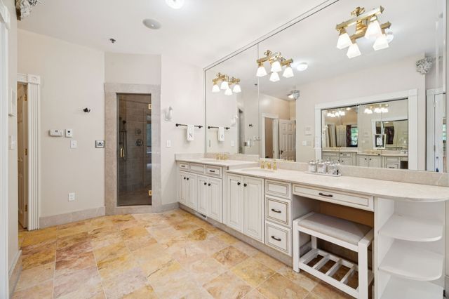 1374 Peter Pond Rd, Ashland City, TN 37015