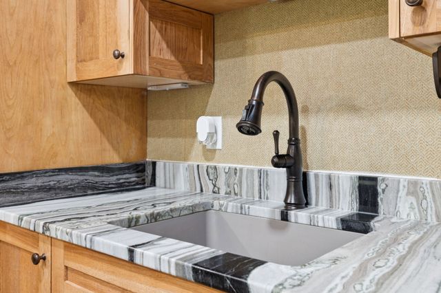 1374 Peter Pond Rd, Ashland City, TN 37015