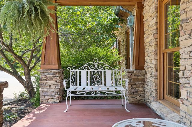 1374 Peter Pond Rd, Ashland City, TN 37015