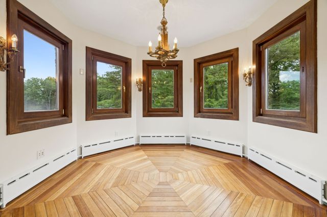 1374 Peter Pond Rd, Ashland City, TN 37015