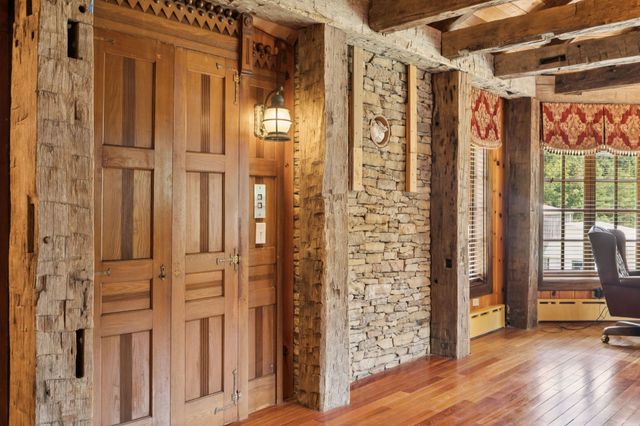 1374 Peter Pond Rd, Ashland City, TN 37015